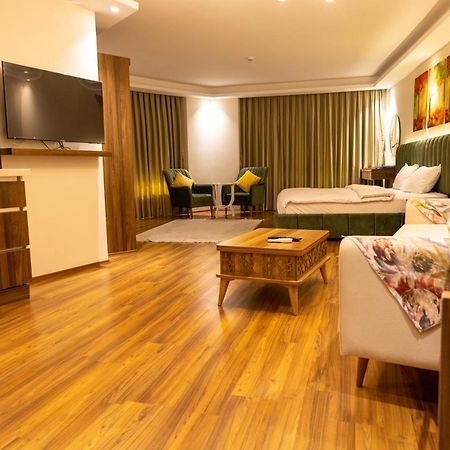 Grand Luxury Aparthotel Γιάλοβα Εξωτερικό φωτογραφία