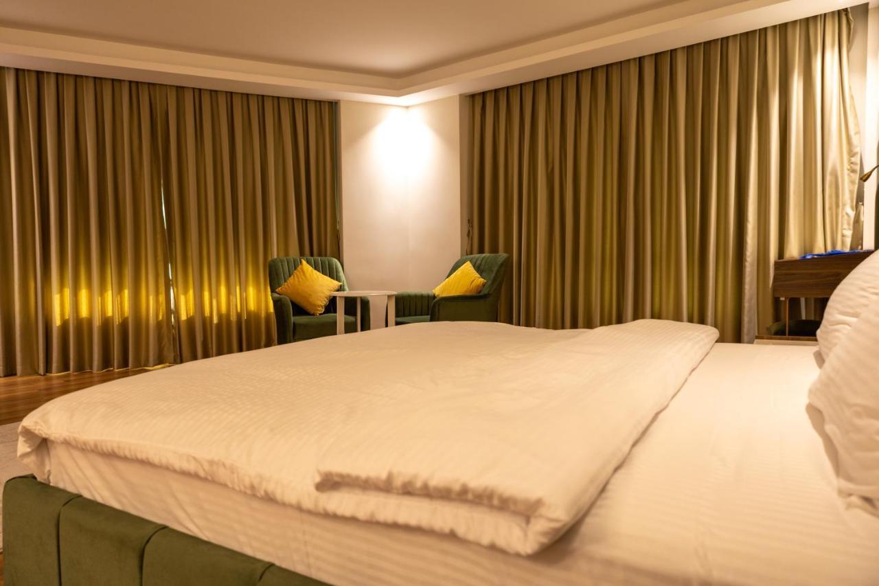 Grand Luxury Aparthotel Γιάλοβα Εξωτερικό φωτογραφία